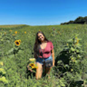 Meet your Posher, Marissa